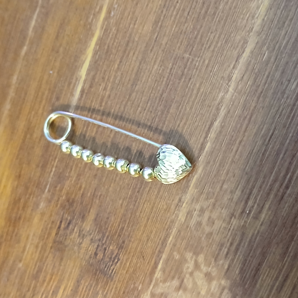 Vintage 14k Gold Heart Pin
